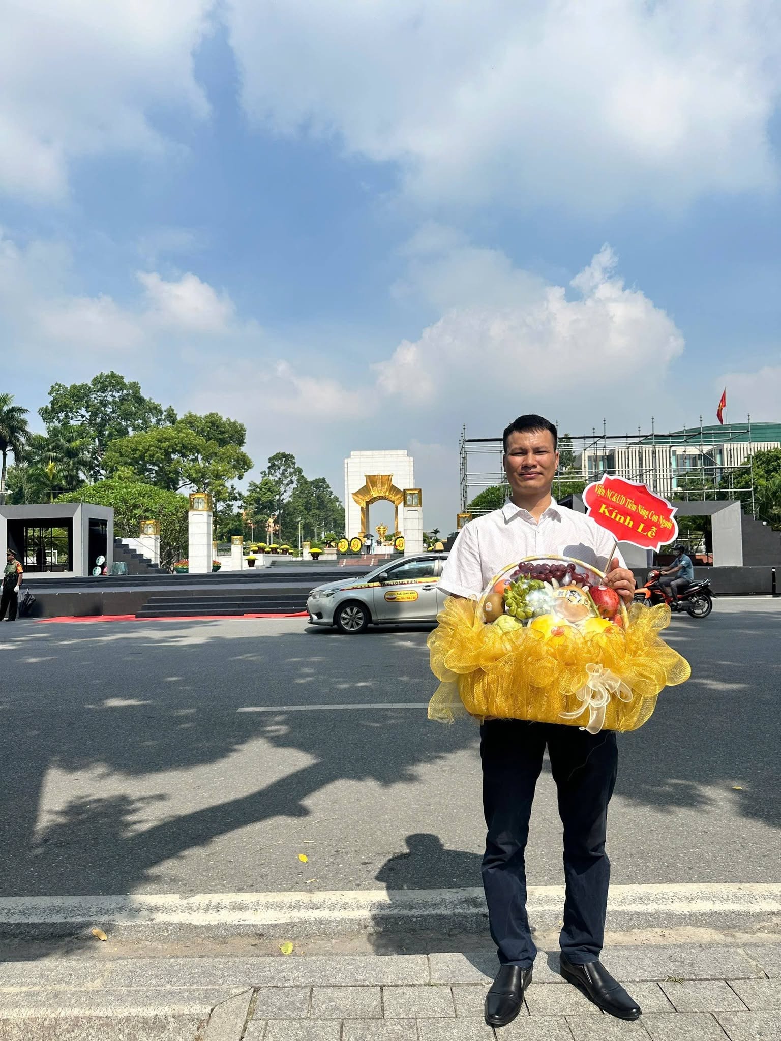 Viếng Đài Tưởng Niệm Liệt Sĩ Bắc Sơn: Đạo Lý Uống Nước Nhớ Nguồn & Khoa Học Trường Khí Tâm Linh Thiêng Liêng